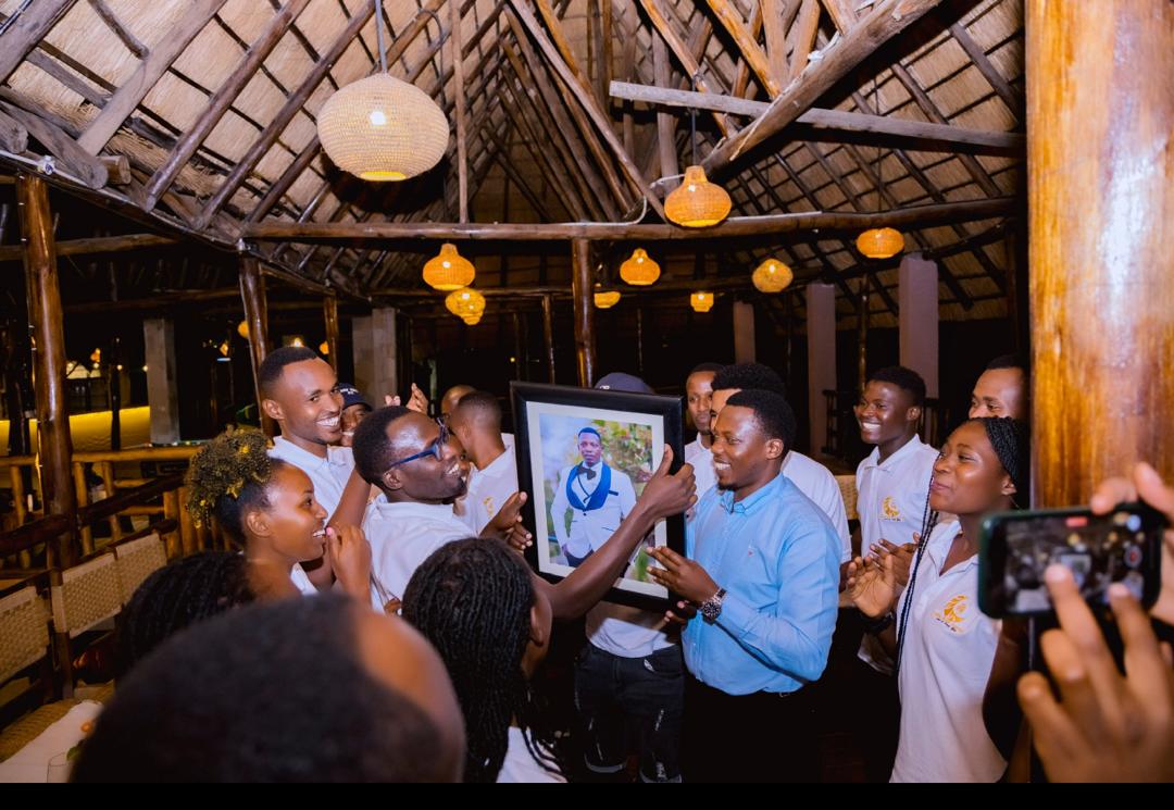 THE MOON HOLDING GROUP Leadership Team